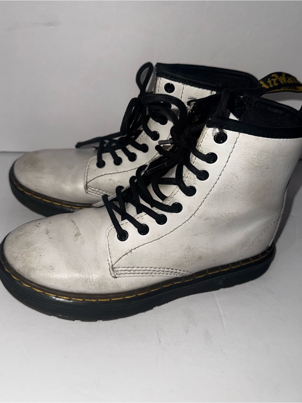 Dr. Martens ankle boots big kids size 1 - Picture 4 of 7
